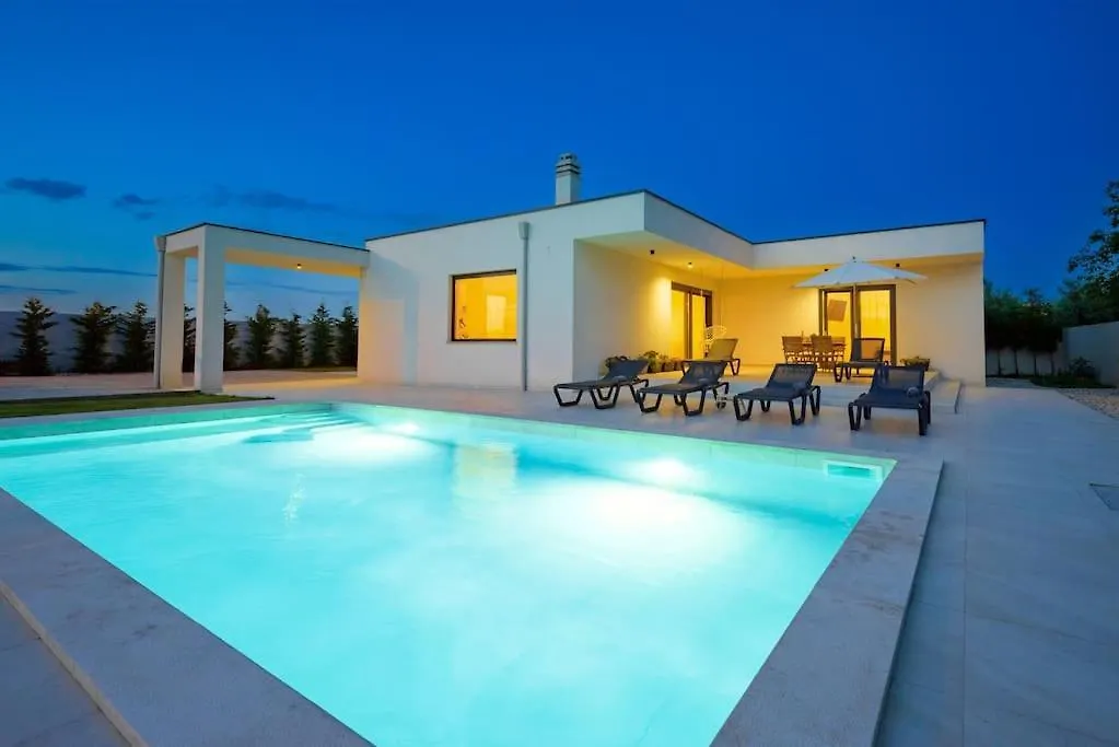 Villa Botanica By Istrialux location